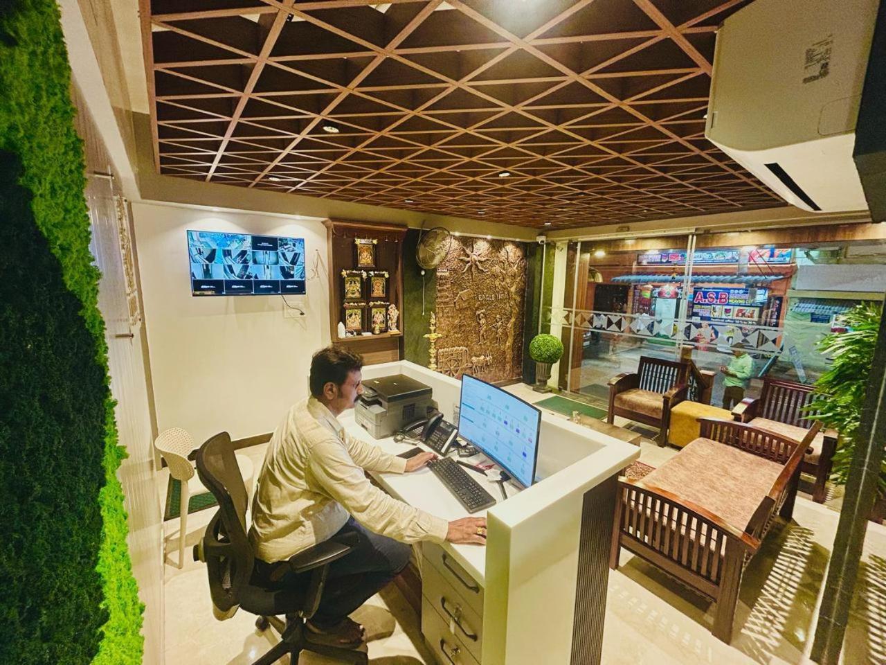 Eagle Inn Stay Kanchipuram Exterior foto