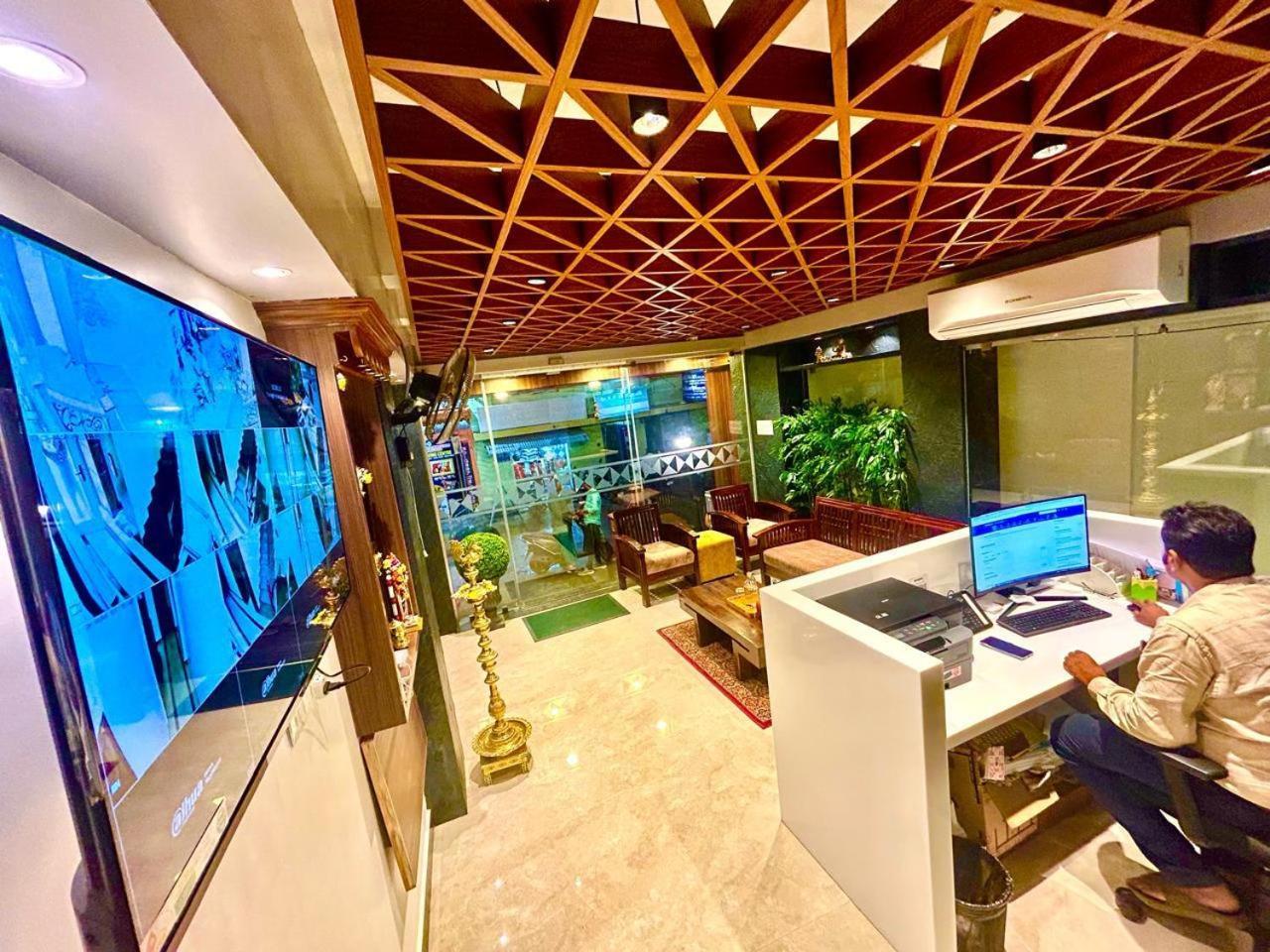 Eagle Inn Stay Kanchipuram Exterior foto